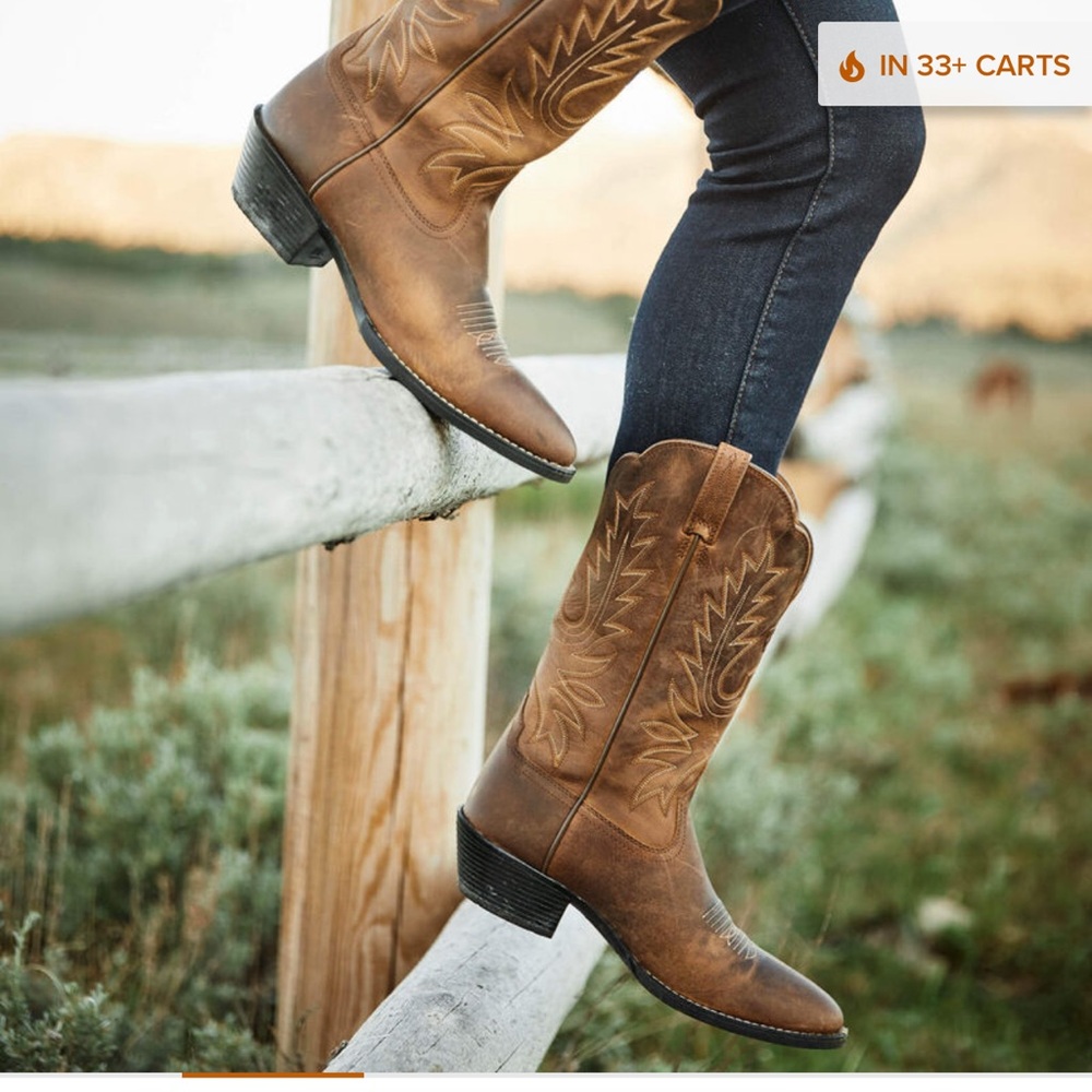 💜Heritage R Toe Western Boot - Picture 3 of 10